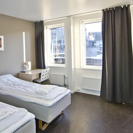 Hotel Stasjonen 2*