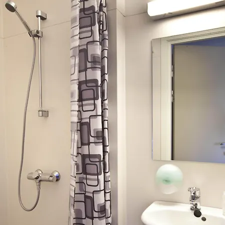 Stasjonen 2*