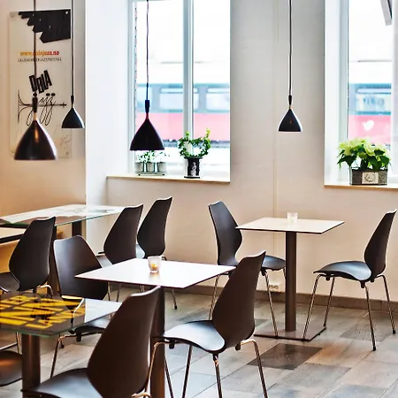 Hotel Stasjonen