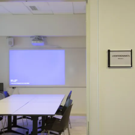 ホテル Stasjonen 2*